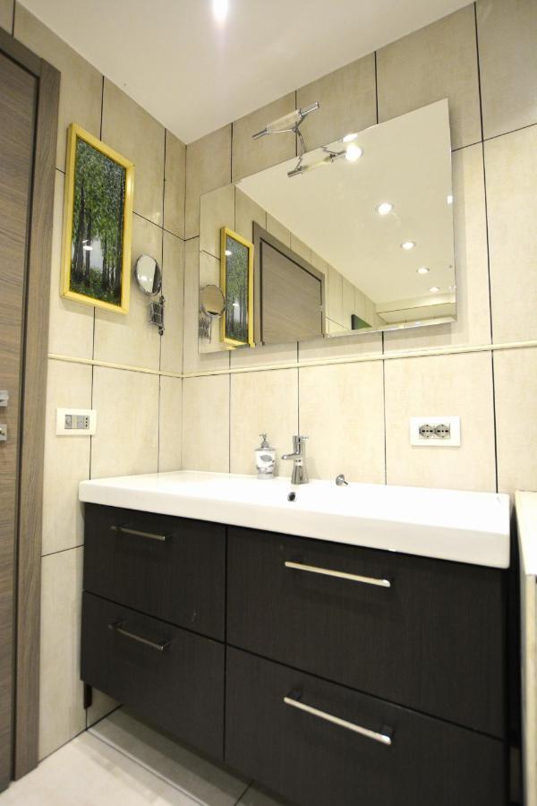 Suite Mimosa Con Piscina - Affitti Brevi Italia Sirmione Exterior photo