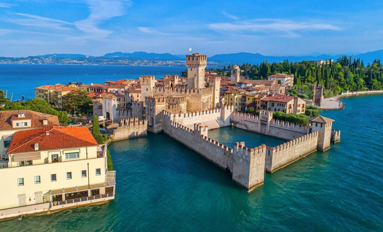 Suite Mimosa Con Piscina - Affitti Brevi Italia Sirmione Exterior photo